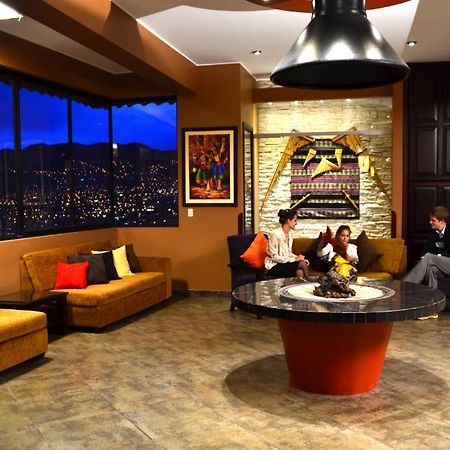 Hotel Wyndham Cusco Saqsayhuaman Extérieur photo